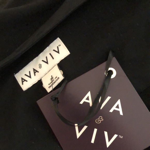 Ava & Viv black tunic style blouse NWT size 3x Ptp 30”. - Picture 6 of 7